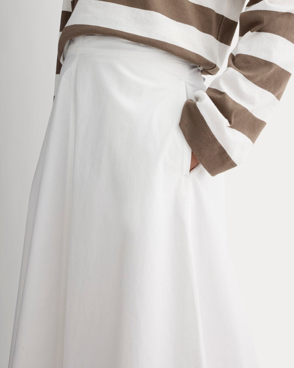 The Midi Skirt In Ultrasoft Cotton | White - Image 4