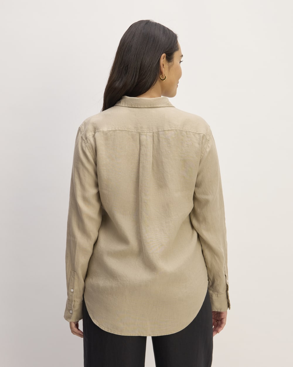 The Must-Have Shirt In Linen | Trench Coat Khaki - Image 6