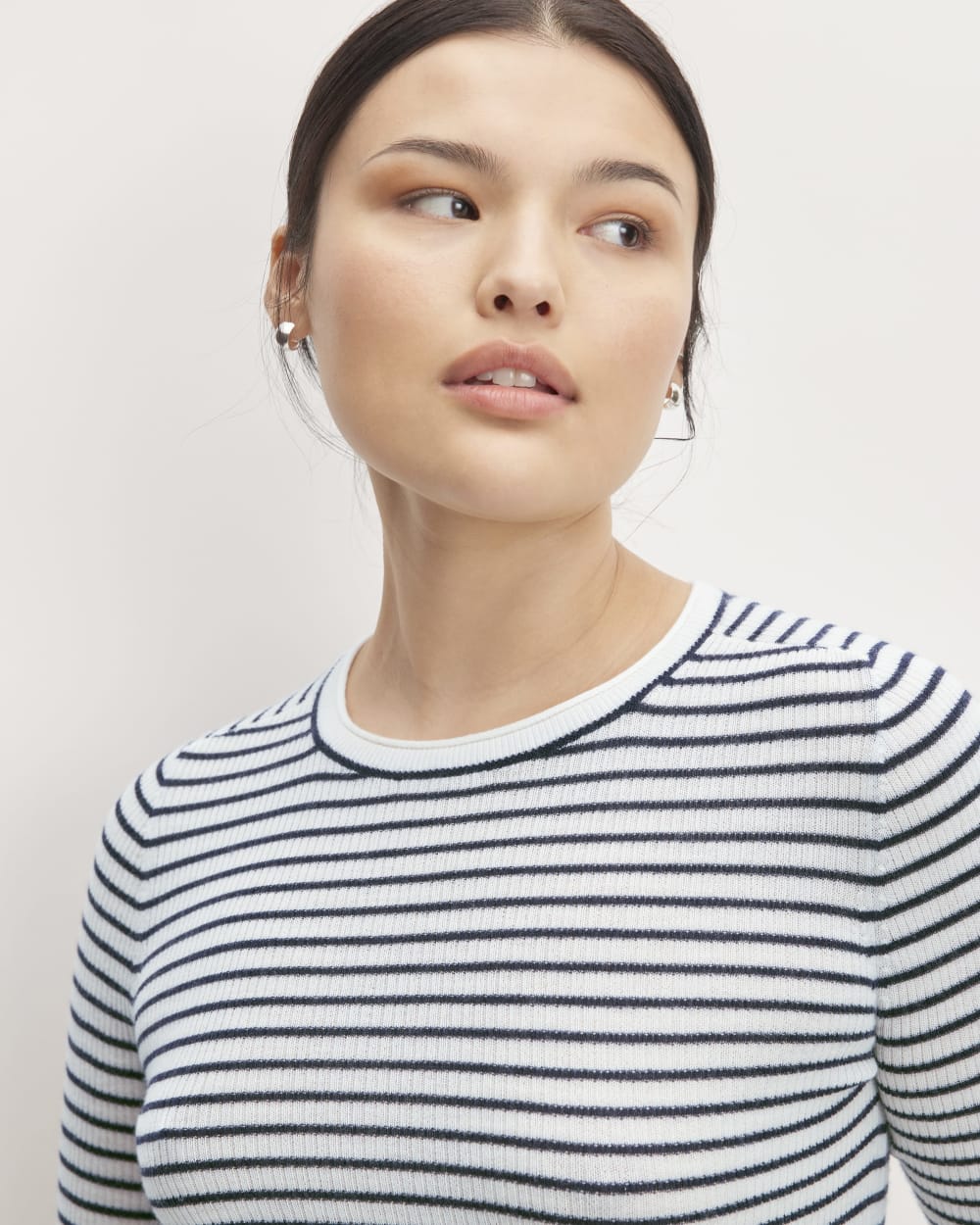 The Long-Sleeve Sweater Tee In Ultrasoft Merino | Bone/Navy - Image 4