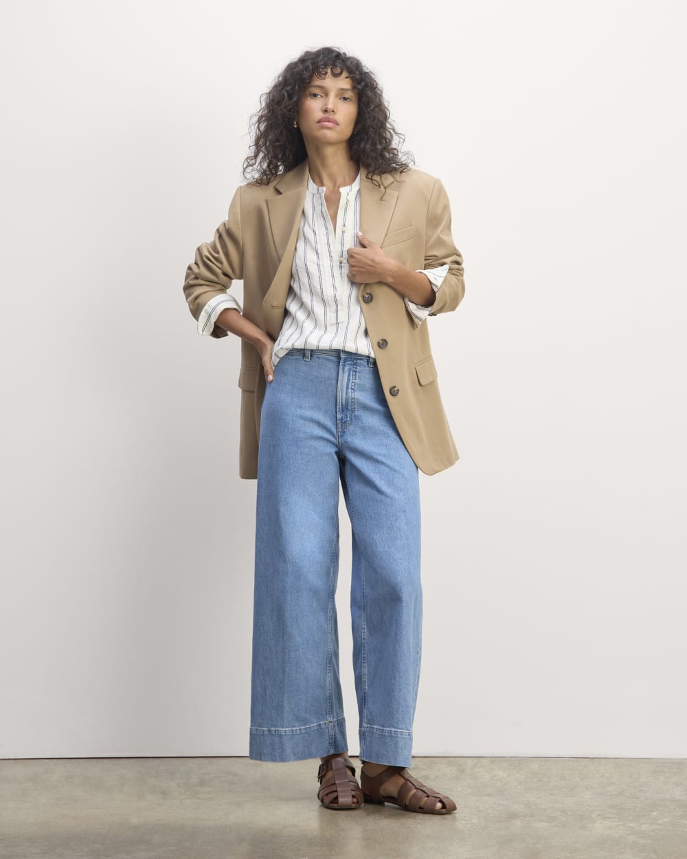The Henley Shirt In Linen | Bone/Navy - Image 3