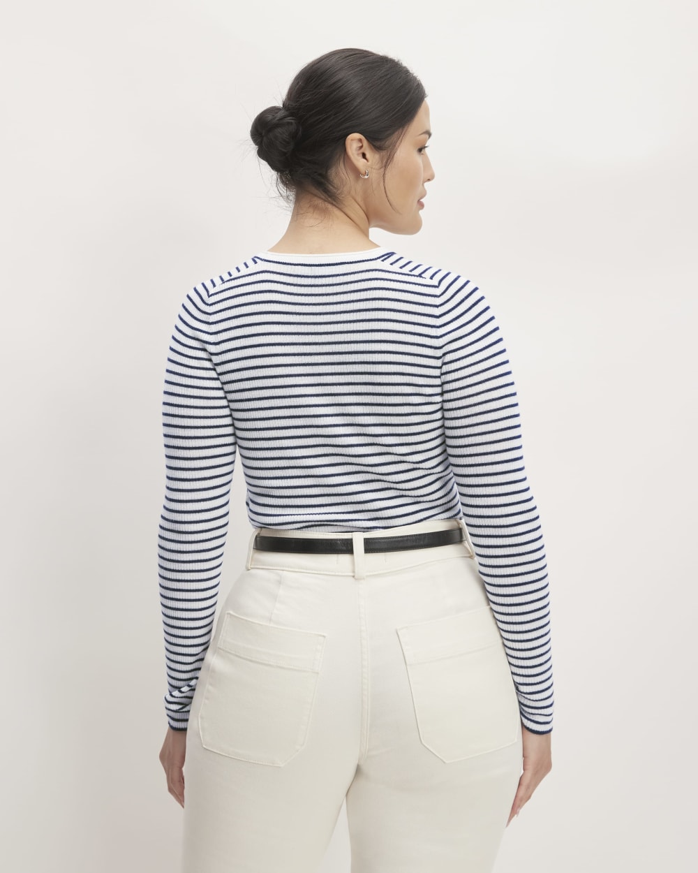 The Long-Sleeve Sweater Tee In Ultrasoft Merino | Bone/Navy - Image 6