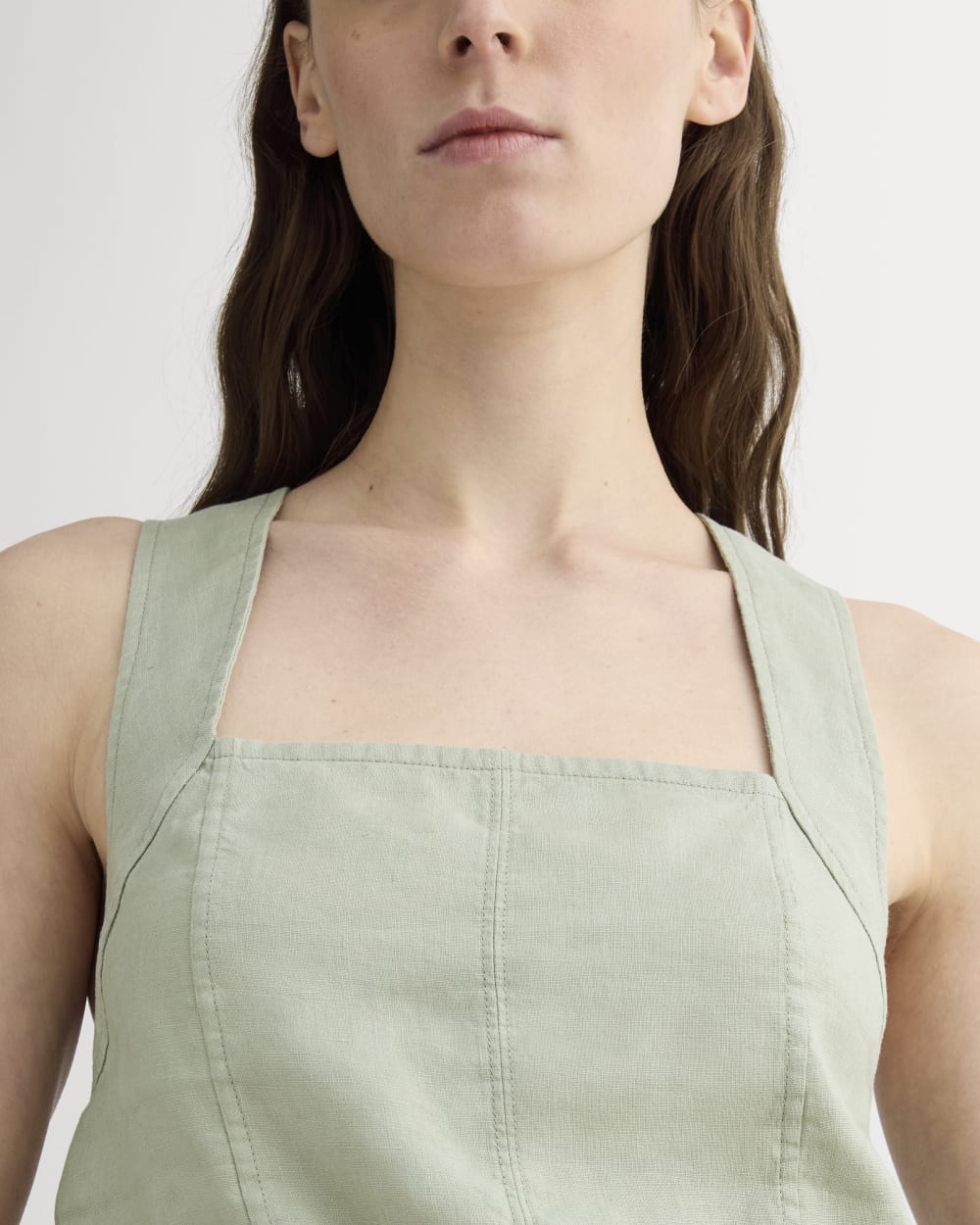 The Crossback Tank In Linen | Seagrass - Image 4
